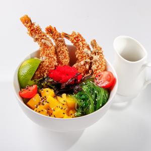 Поке с креветкой темпура